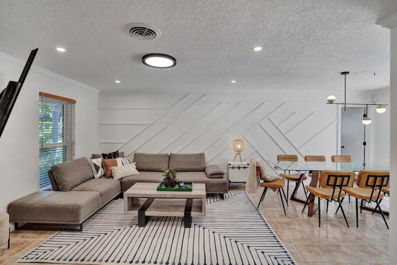 Сasa de vacaciones The Dreamcatcher - 4 Bed, 2 Bath, Private Heated Pool, Bbq, Game Room, Park