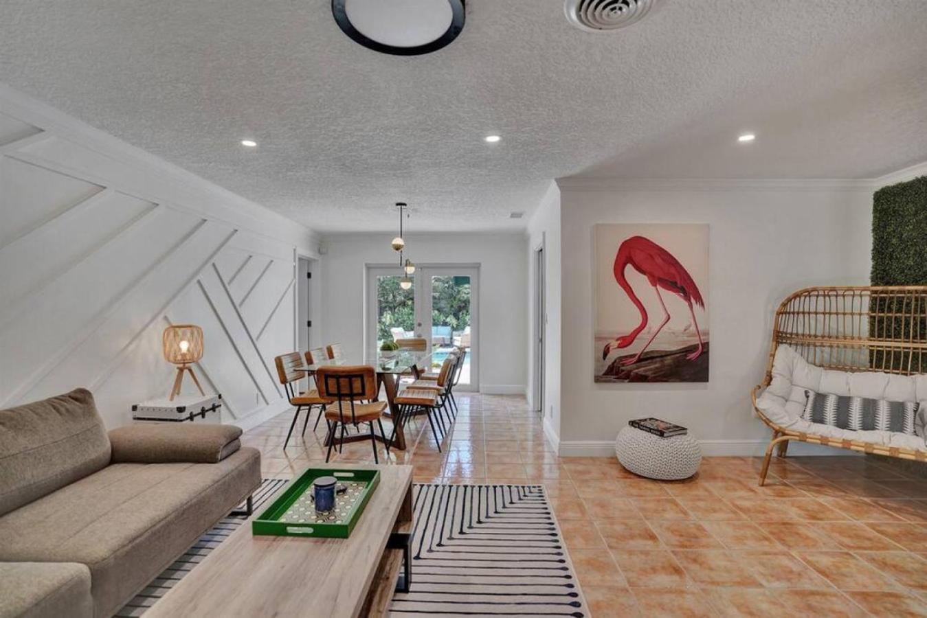 The Dreamcatcher - 4 Bed, 2 Bath, Private Heated Pool, Bbq, Game Room, Park Fort Lauderdale