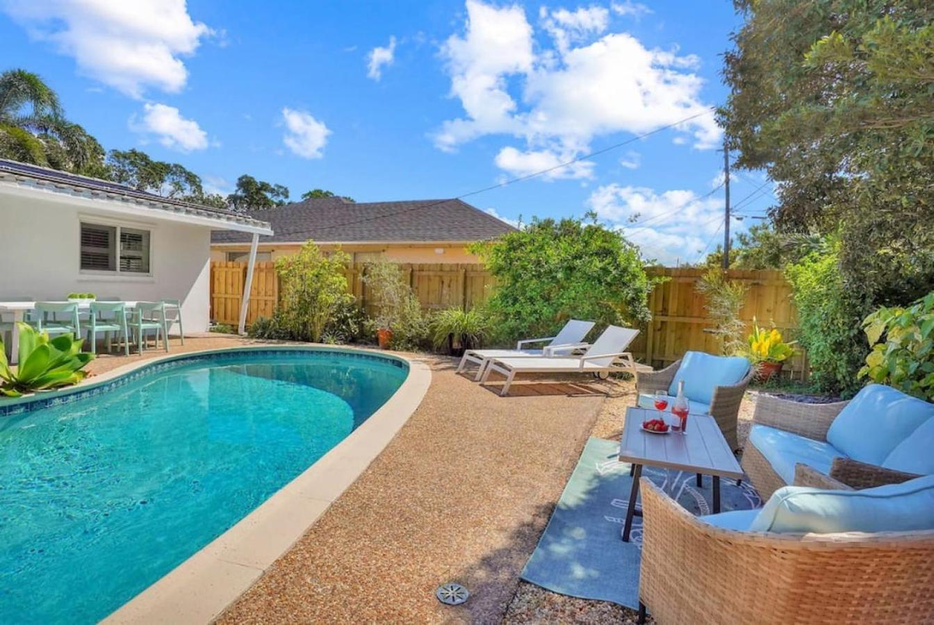 The Dreamcatcher - 4 Bed, 2 Bath, Private Heated Pool, Bbq, Game Room, Park * Fort Lauderdale
